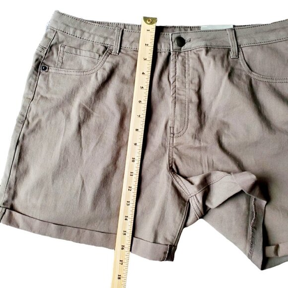 𝅺GEORGE High Waist Casual Green Shorts. Size 18. BNWT - Picture 5 of 7